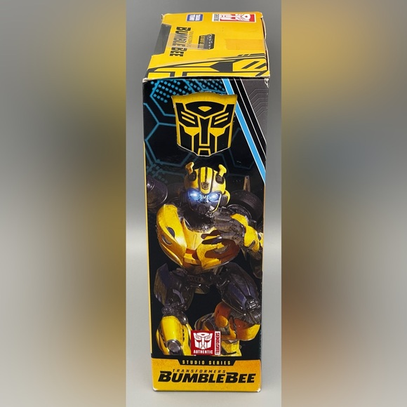 BUMBLEBEE B-127 BB-70 Transformers BUZZWORTHY Deluxe Class Bumblebee NEW SEALED - Picture 2 of 6